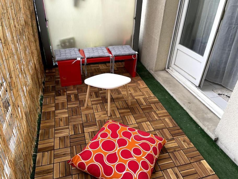 Duplex Moderne Proche De Toutes Commodites Burdeos Exterior foto